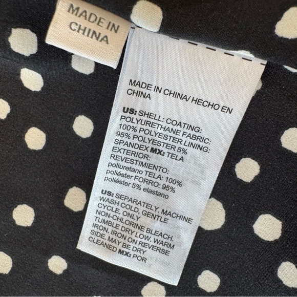 Chico’s Scallop Trim Faux Leather Shacket 6 - Picture 11 of 11